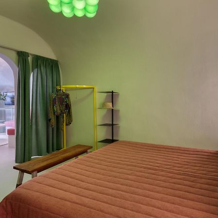 Hermes Cave House By Oias Local Cave Houses Екстер'єр фото